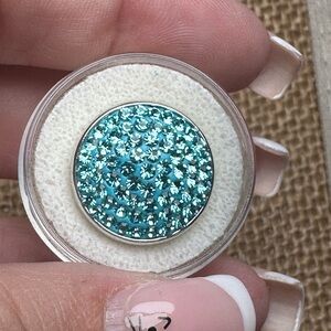 Magnolia and Vine 18mm Original Aqua Dazzle Snap